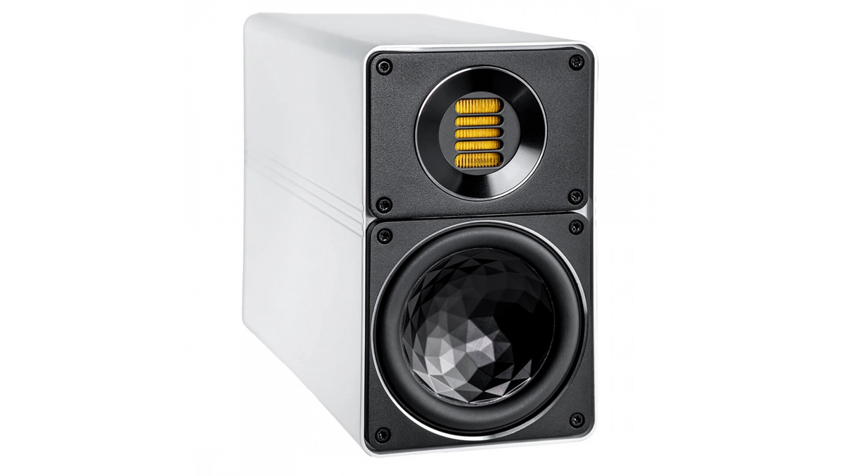Elac BS312.2 in Gloss White, product view