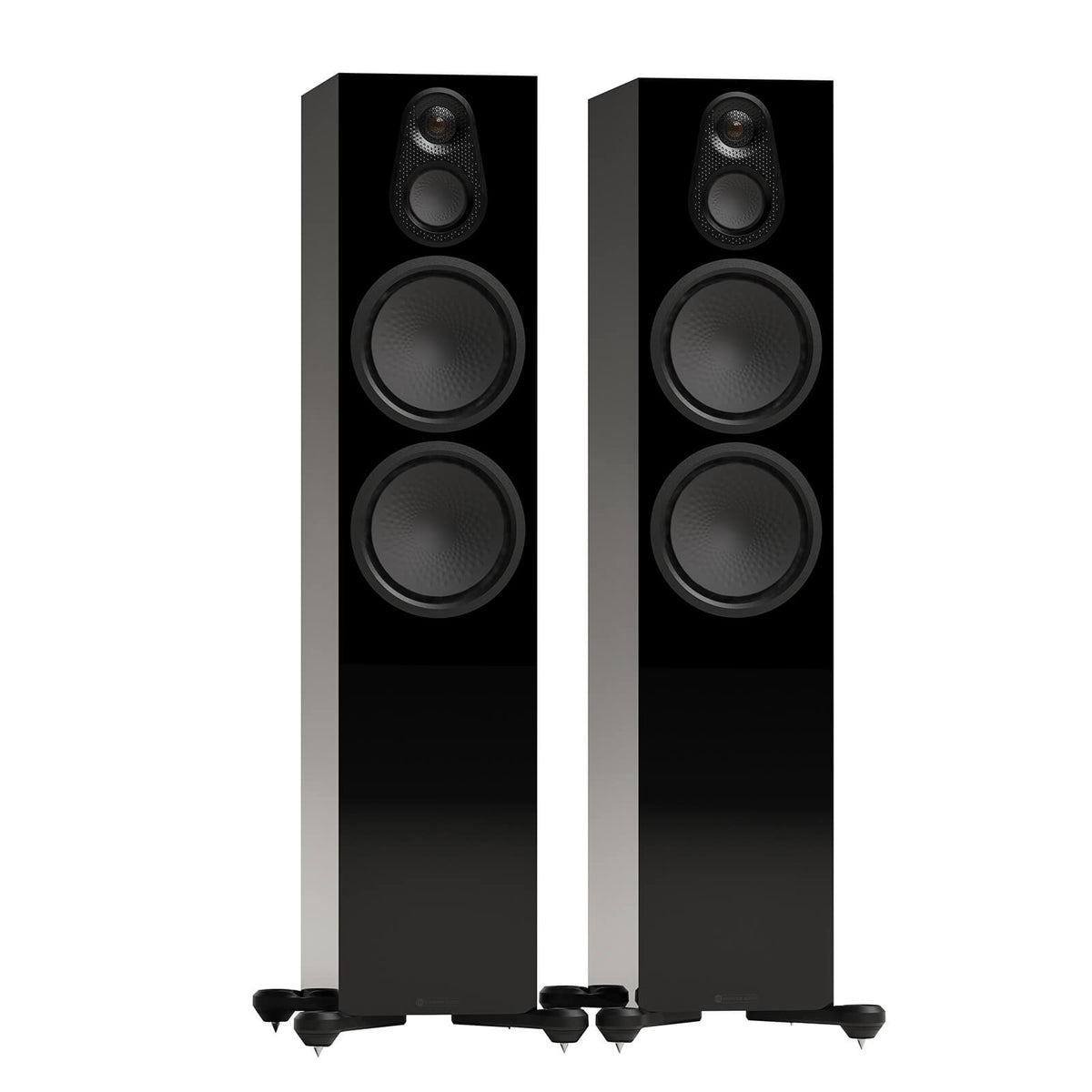 Monitor Audio Silver 500 8G in High Gloss Black, angled view