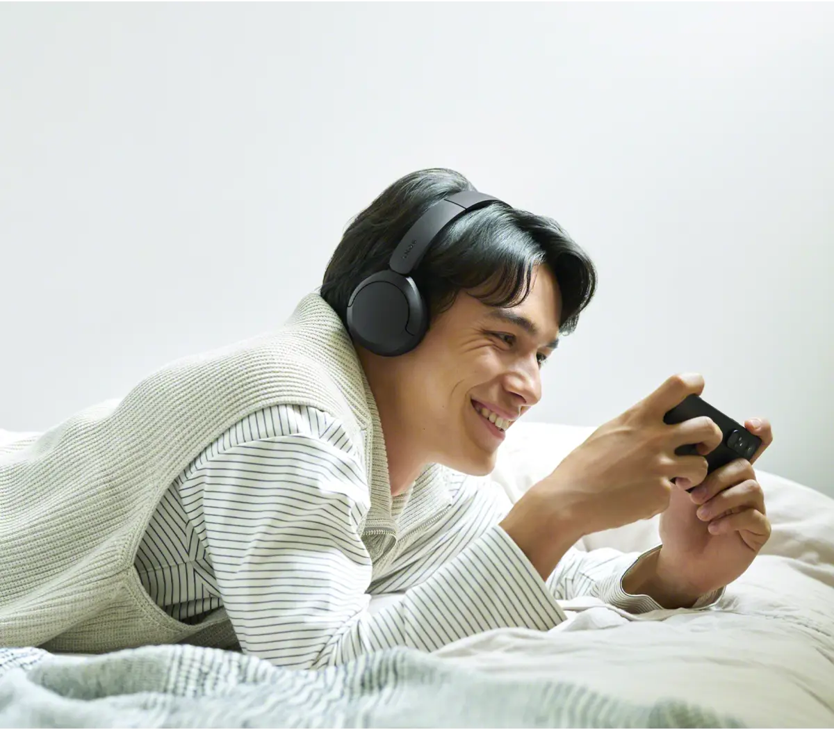 Sony WH-CH530 in Black, product view 5